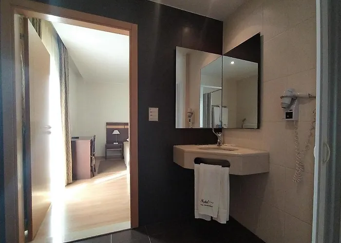 Santo Condestavel ホテル ファティマ