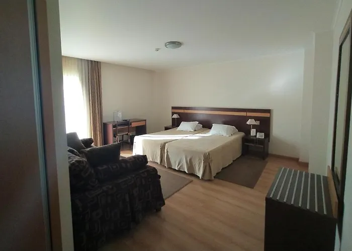 Santo Condestavel Otel Fátima